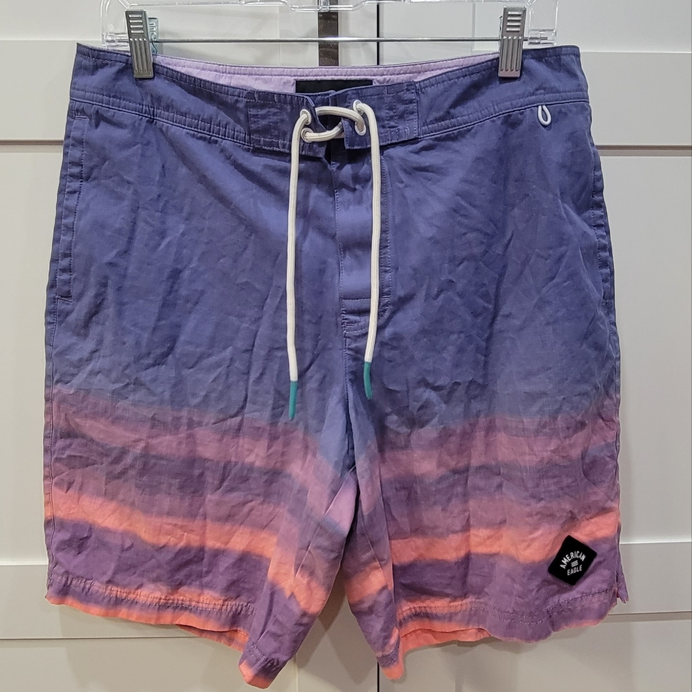 American Eagle men's bathingsuit shorts